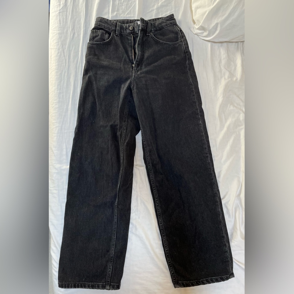 Classic Black Wide-Leg Jeans - Women
